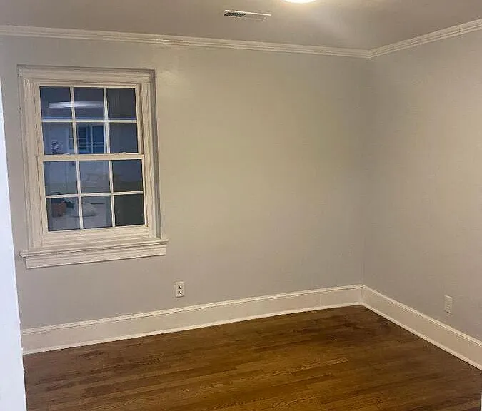 415 Singletary St SE #A — Photo 5