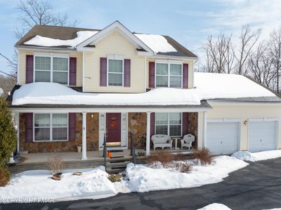 195 Kensington Dr, Bushkill, PA, 18324