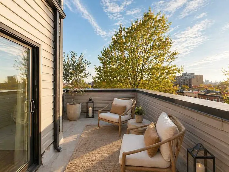 1267 Herkimer St #3B — Photo 3