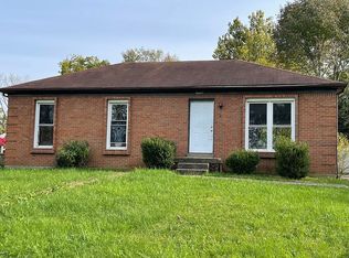 5607 Windy Willow Dr, Louisville, KY 40241