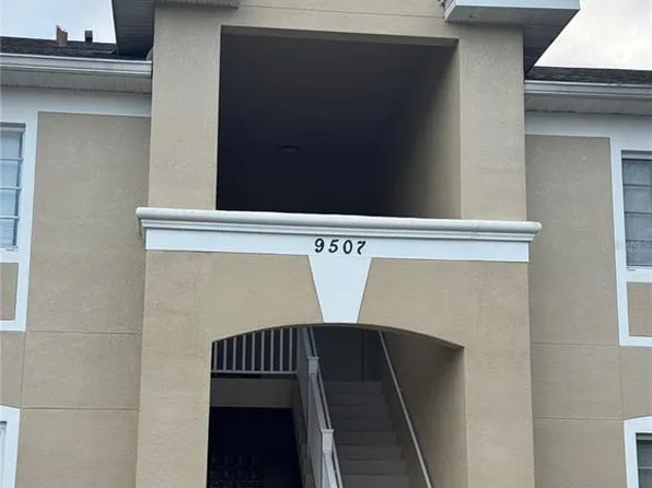 9507 Amberdale Ct Unit 201, Riverview, FL 33578