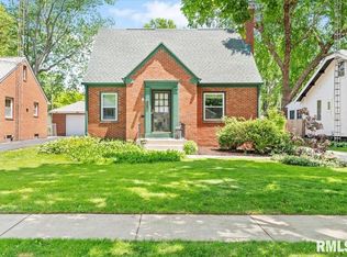 2034 S Lincoln Ave, Springfield, IL 62704