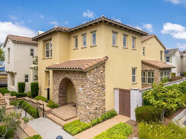 6186 Blue Dawn Trl, San Diego, CA 92130
