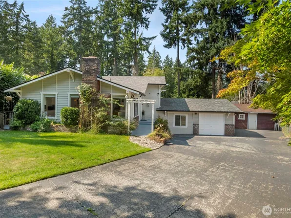 18005 47th Street East, Lake Tapps, WA 98391