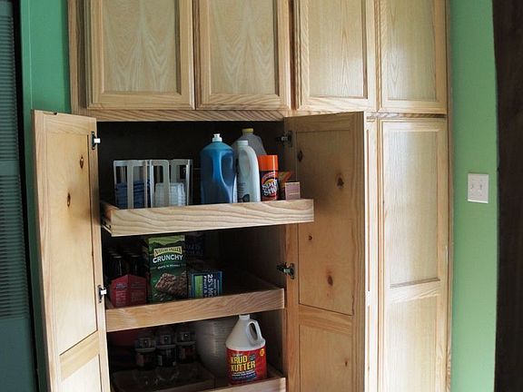 Floor to Ceiling Storage