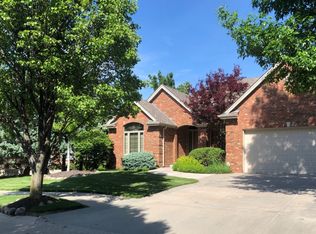 335 S 178th Ave, Omaha, NE 68118