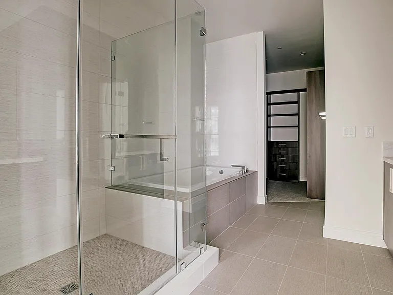 4521 San Felipe St #1403 — Photo 17