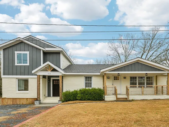 117 W Allen St, Four Oaks, NC 27524