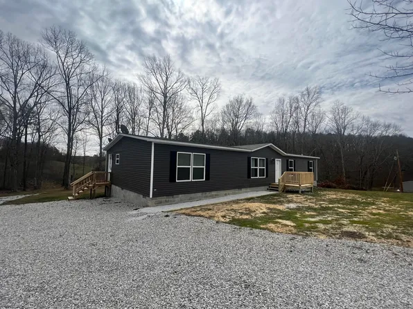 607 McCracken Ln, East Bernstadt, KY 40729