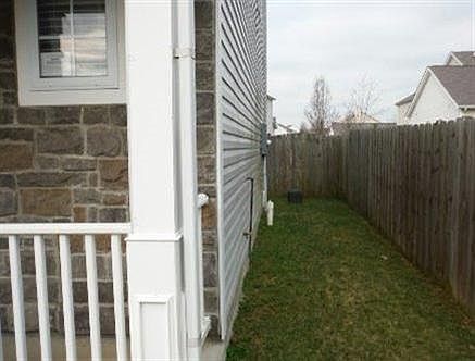 4th image of 909 Applecross Dr