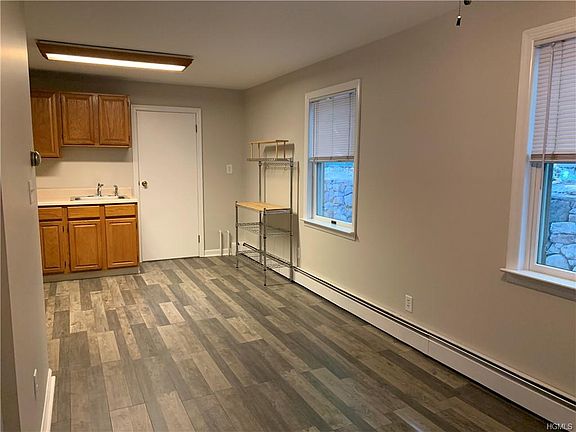 2nd image of 590 Piermont Ave