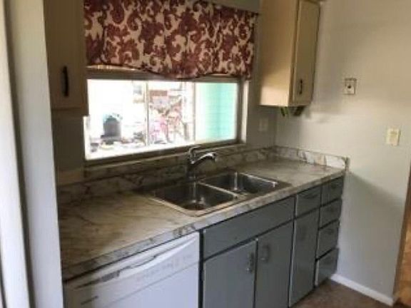 5th image of 204 Baracoa Ct