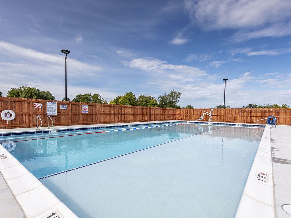 Resort Style Pool
