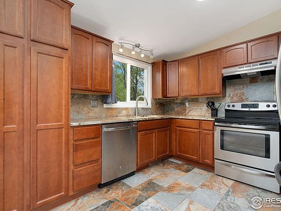 5th image of 4282 Peach Tree Ct