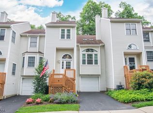 14 Ryan Ln, Lincoln Park, NJ