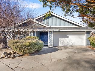 625 College Dr, Reno, NV 89503