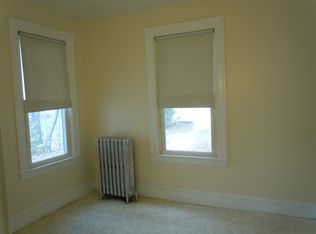 3 McLellan St APT 2, Brunswick, ME 04011