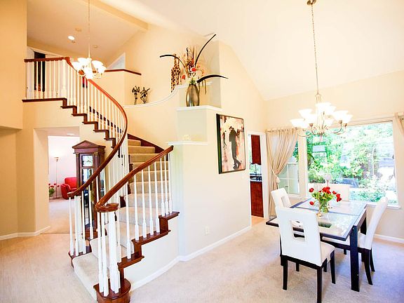 4th image of 529 Cherrywood Dr