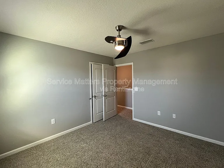 5881 Old Plantation Ct — Photo 42