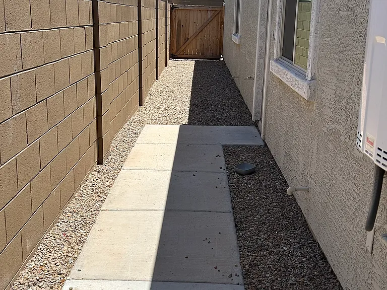 2917 E 27th Ave #1 — Photo 13