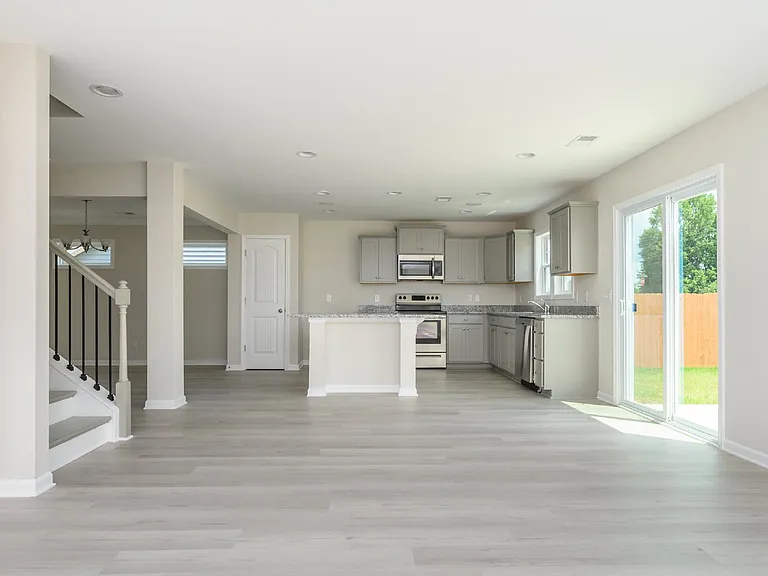 105 Bruinen Dr — Photo 16