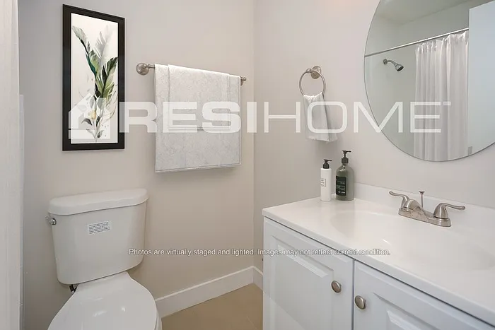 8905 NW 114th Ter — Photo 11