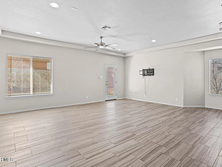 3117 Randall Joseph St — Photo 16