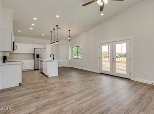 9706 E El Paso St, Mesa, AZ 85207