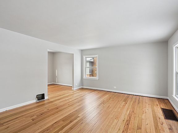 4th image of 500 N Laverne Ave
