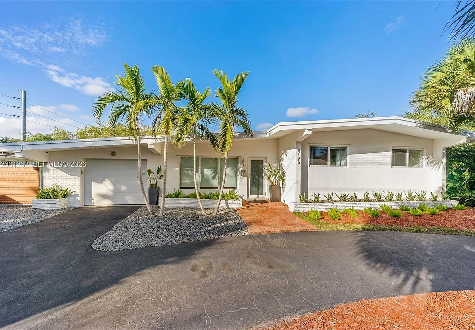 Pine Tree Estates 1st Add — Photo 1