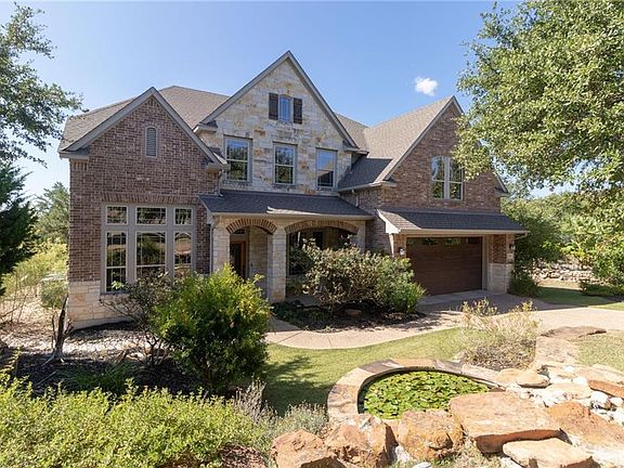 2nd image of 16924 Northlake Hills Dr