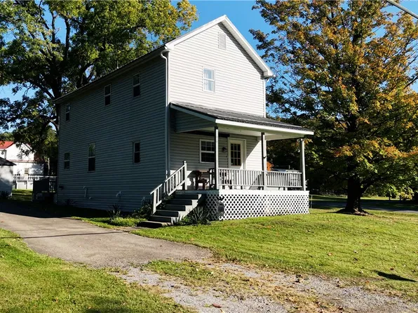 26 Mehard Ave, Greenville, PA 16125
