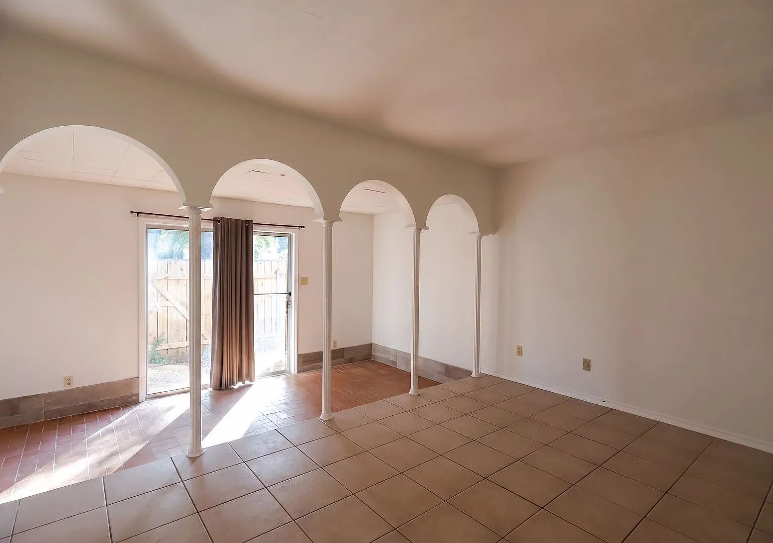 Normandy Village - All Bills Paid Studio Apartment! — Photo 4