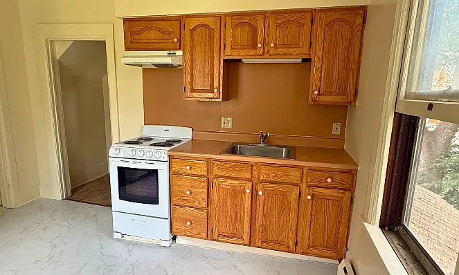 1 bed, $1,275 — Photo 2