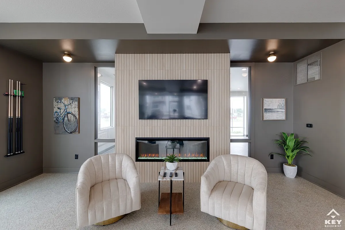 Park Centre Apartments — Photo 4