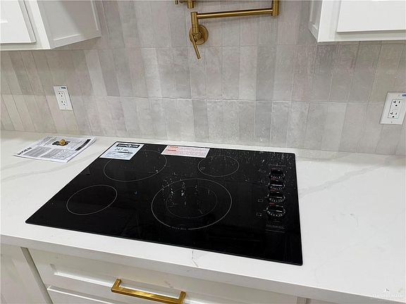 5th image of 5928 Pedaso Del Sol St
