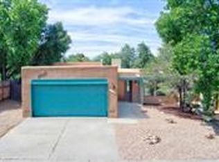 2550 Camino San Patricio, Santa Fe, NM 87505