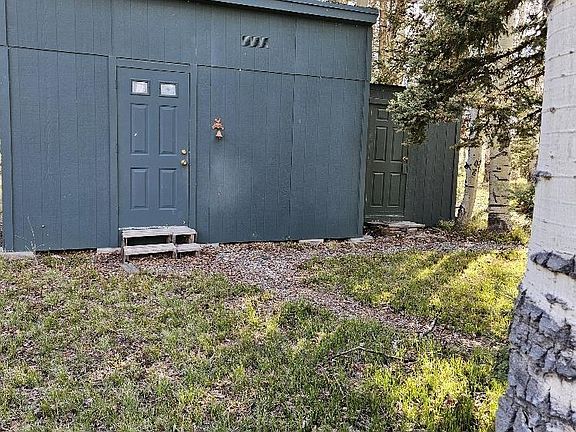 5th image of 322 Spruce Road