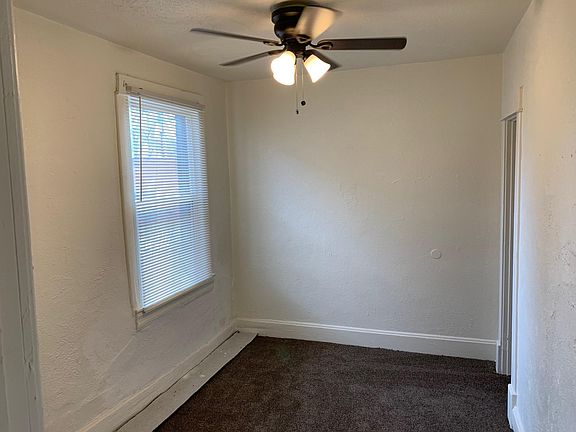 4th image of 1828 E 38th Ave