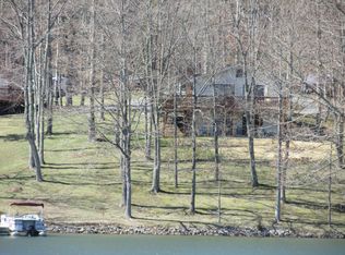100 Dogwood Acre Rd, Moneta, VA 24121