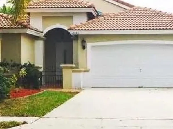 (undisclosed Address), Pembroke Pines, FL 33029