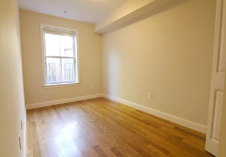 106 Hammond St #3A — Photo 12