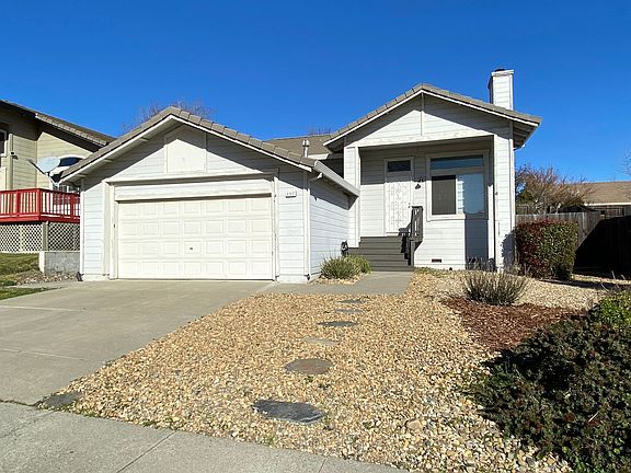 2nd image of 207 San Leon Dr