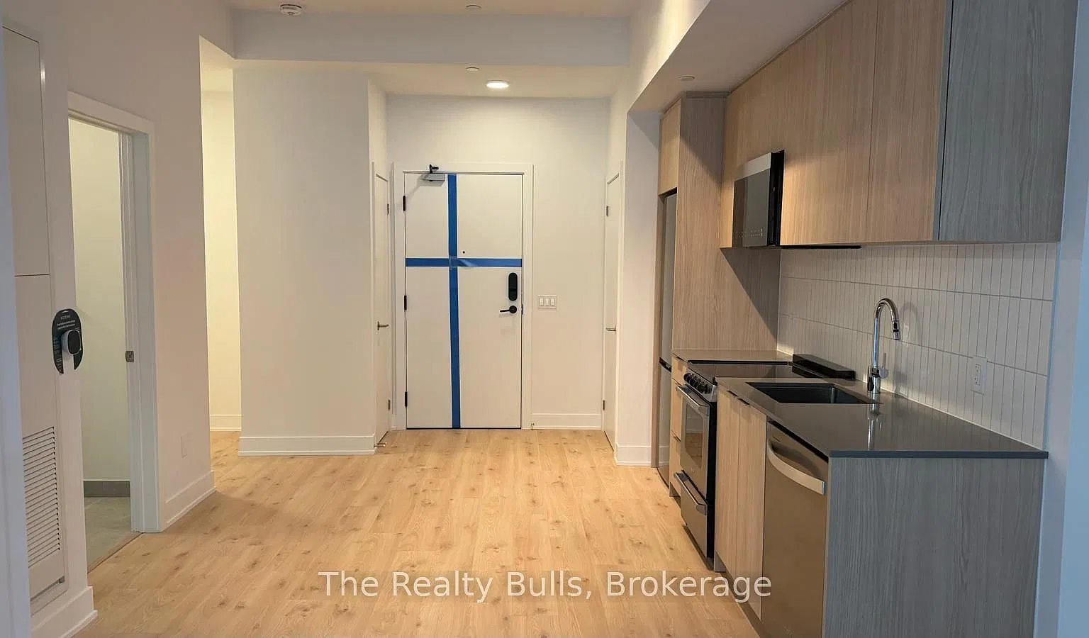 2 bed, $2,199 — Photo 4
