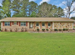 2909 Sandra Dr, Snellville, GA