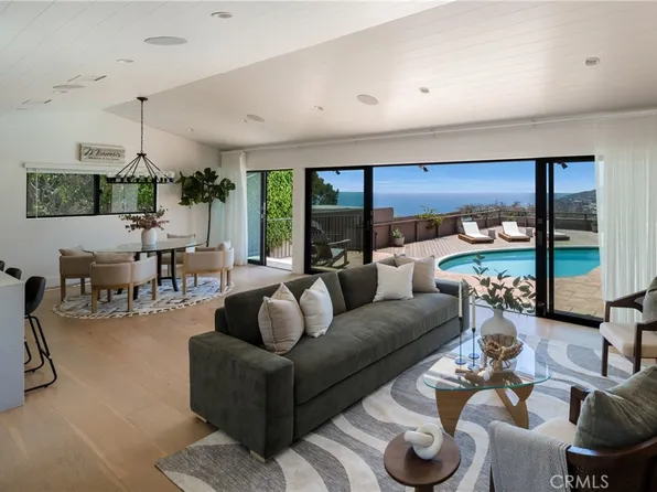 225 Notteargenta Rd, Pacific Palisades, CA 90272