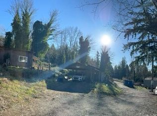 15532 Tiger Mountain Rd SE, Issaquah, WA 98027