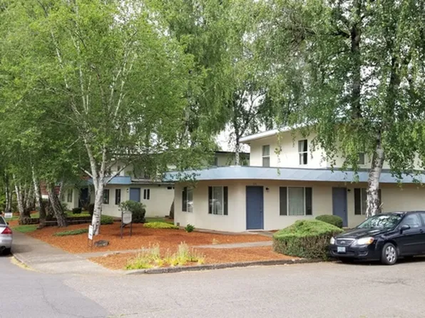 324-Salvador Apartments