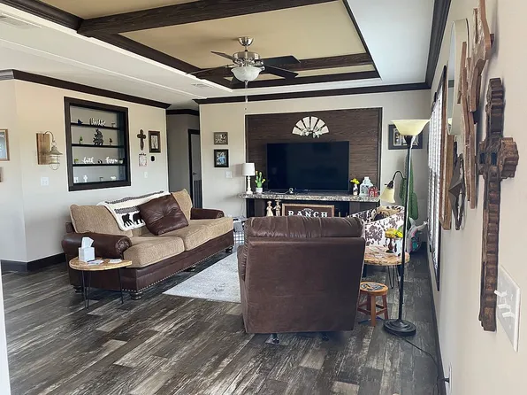 336 County Road 303 E, Orange Grove, TX 78372