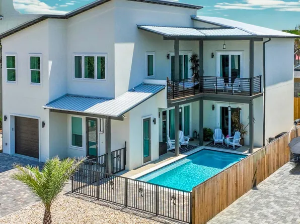 28 W Palm Beach Ct, Miramar Beach, FL 32550